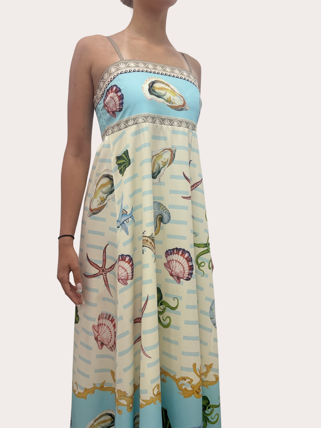 Rochie Apina