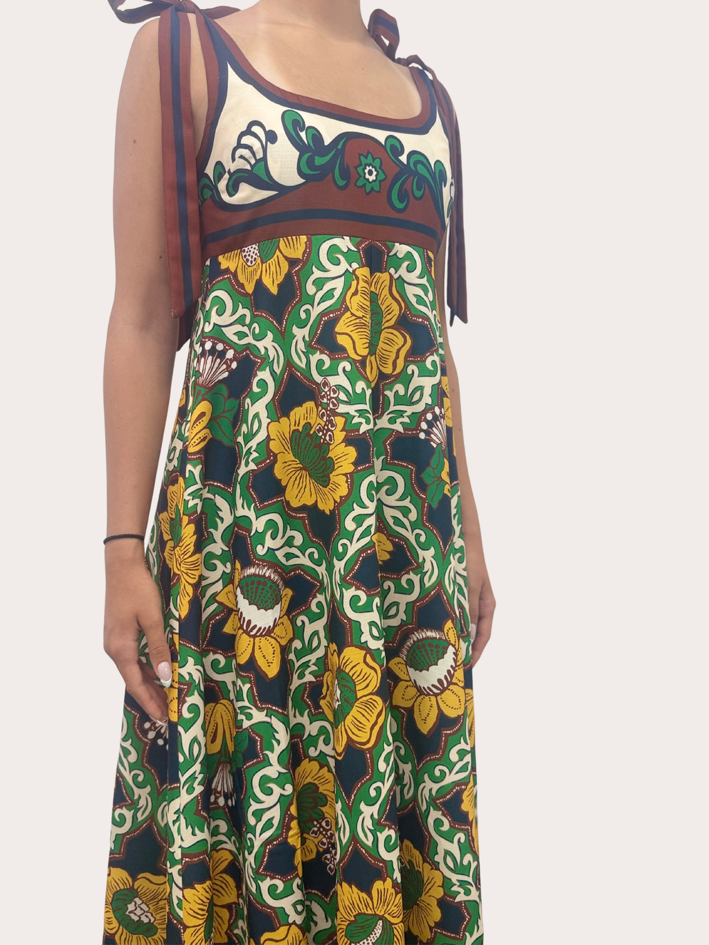 Rochie Morina