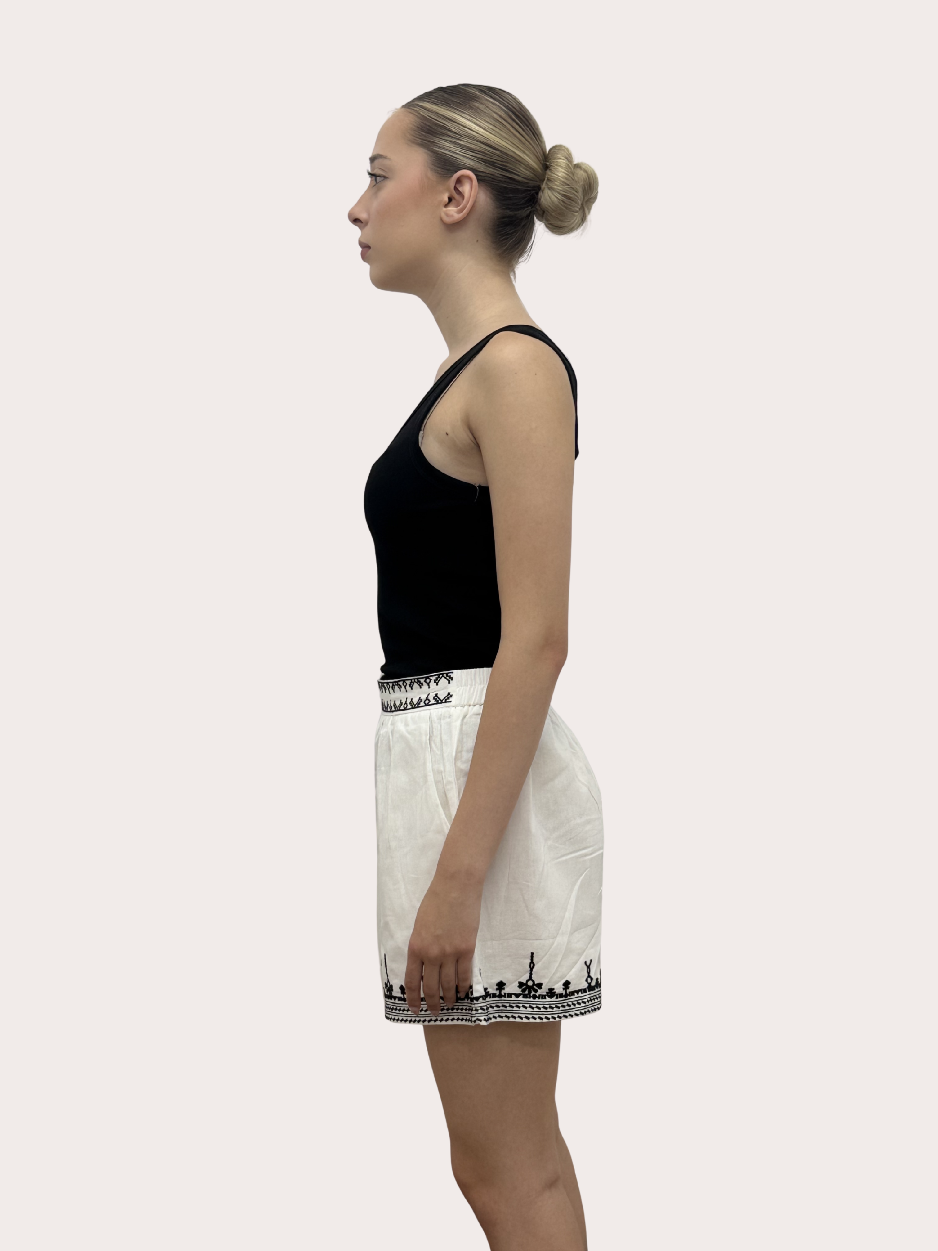Pantalon Scurt cu model