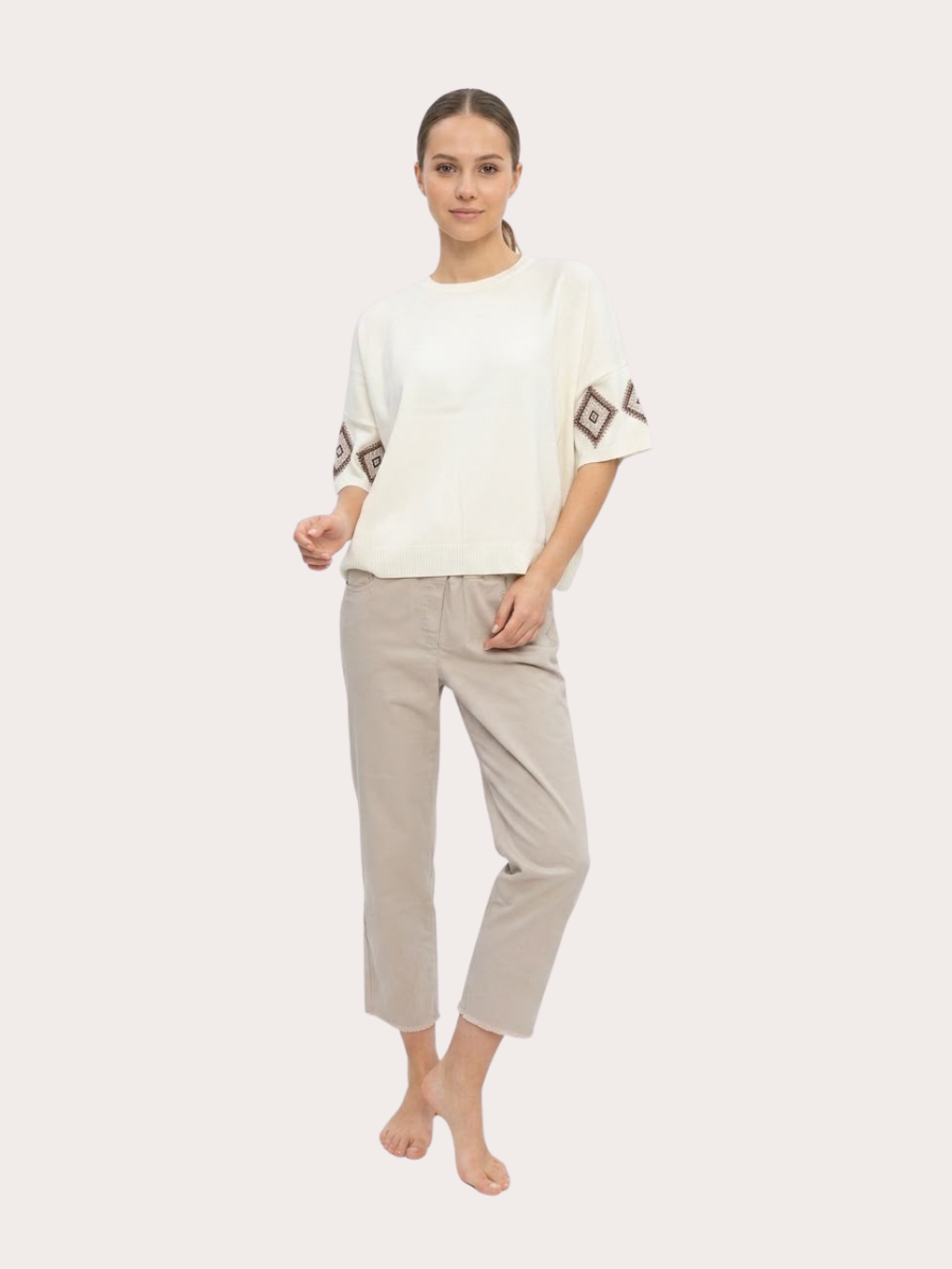 Bluza cu modele etnice